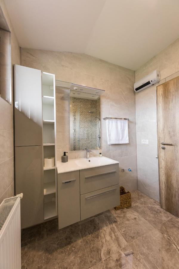 Senjska Villa Josipdol Kültér fotó